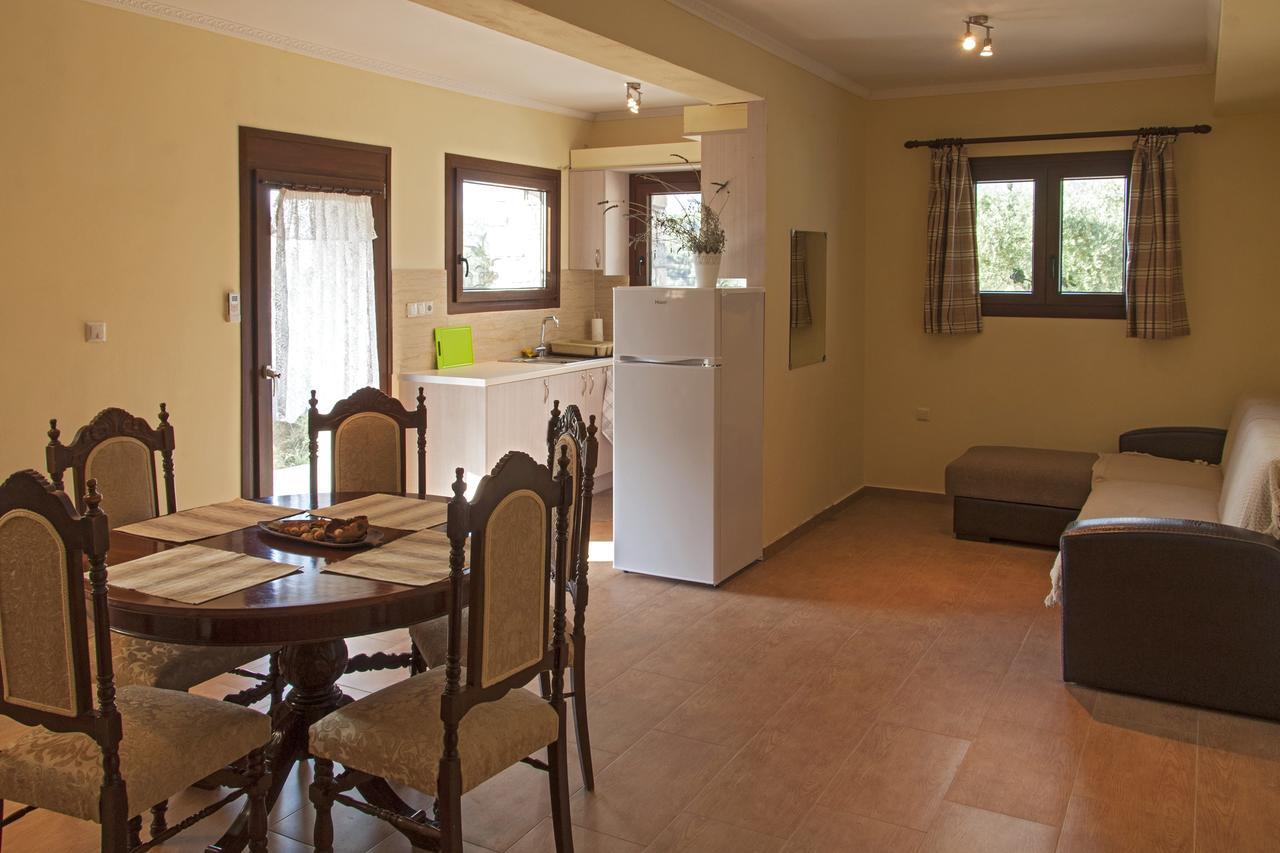Ellinas Homes Megali Mantineia Экстерьер фото